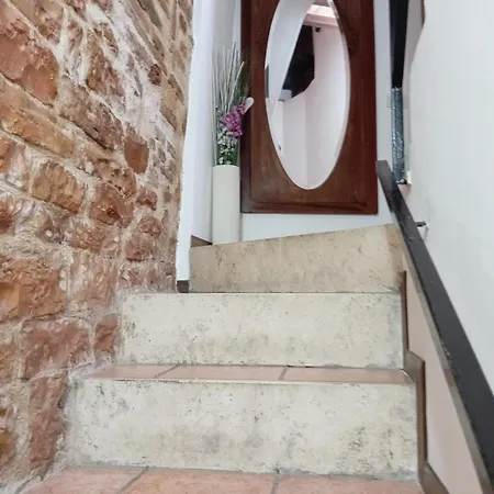 Lusitana C2 펜션 폴리뇨