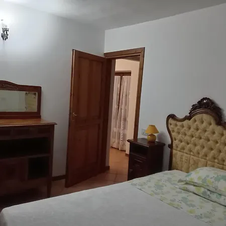 펜션 Lusitana C2 폴리뇨