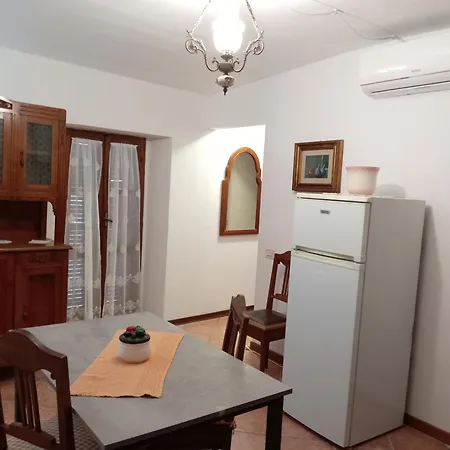 Holiday home Lusitana C2 *
