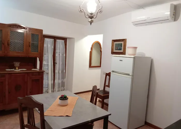 Casa de Férias Lusitana C2 *